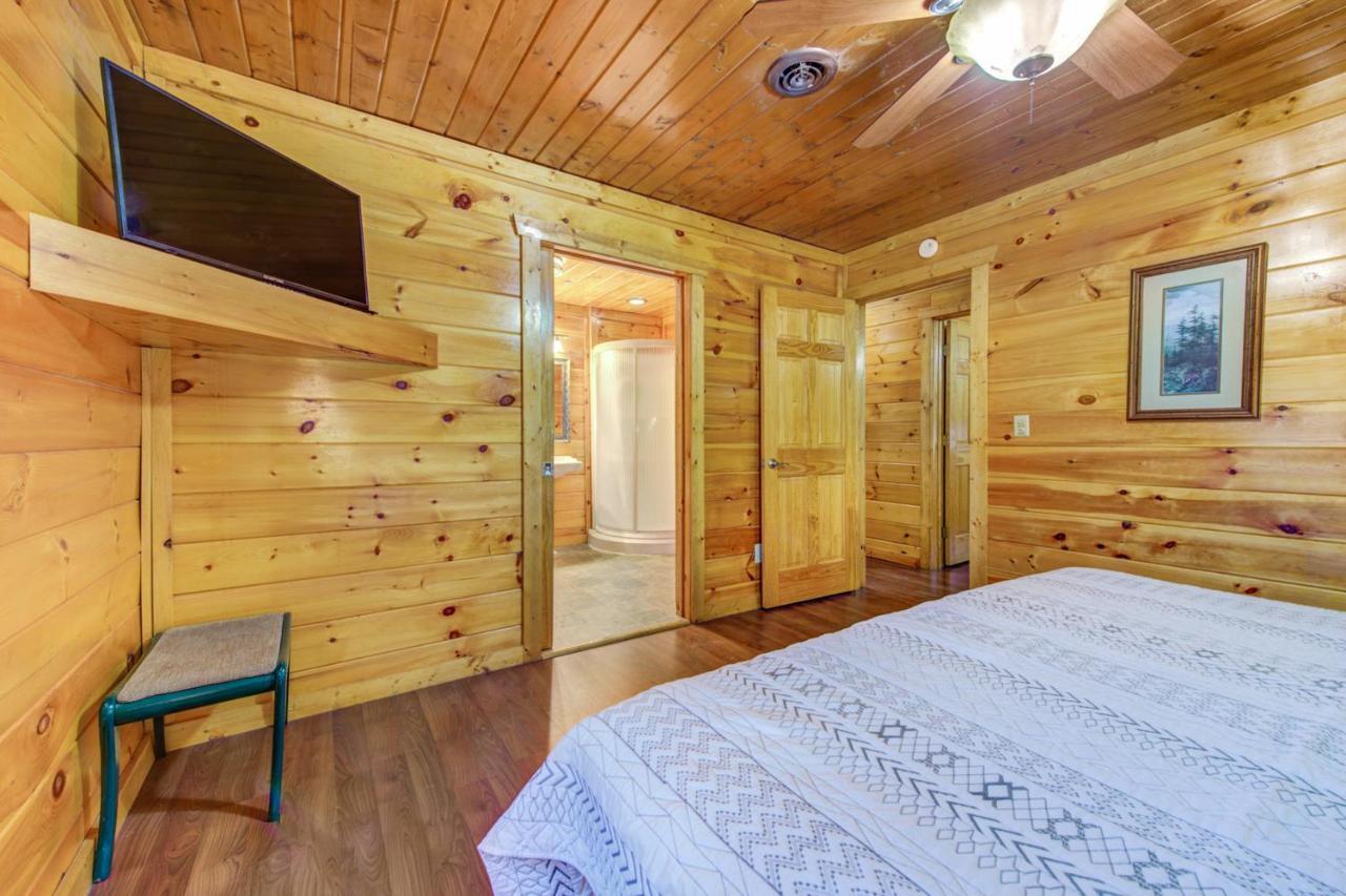 Country Oaks Cabin Villa Pigeon Forge Esterno foto