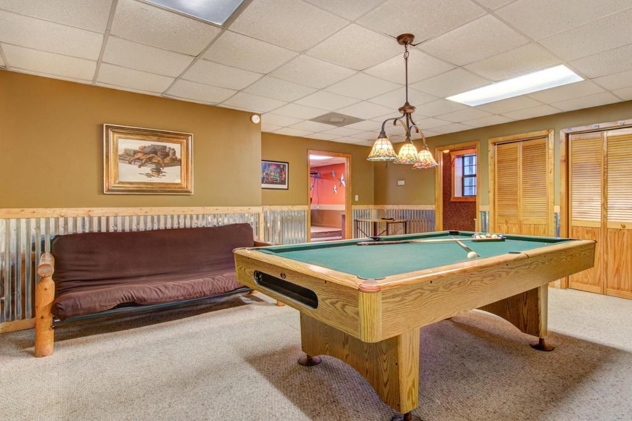 Country Oaks Cabin Villa Pigeon Forge Esterno foto